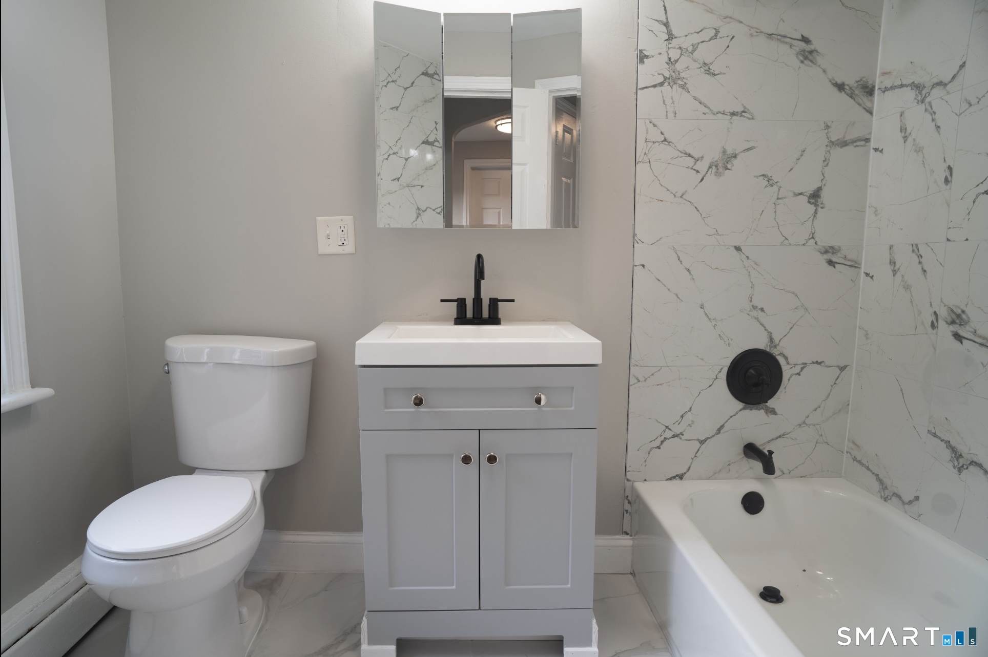 6 Harry Drive West Haven CT 06516