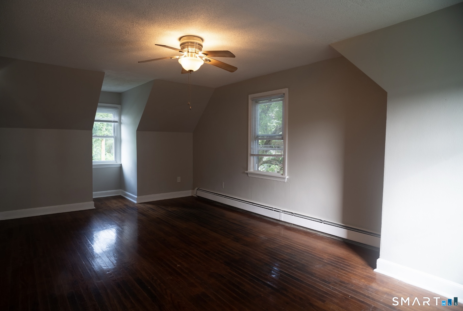 6 Harry Drive West Haven CT 06516