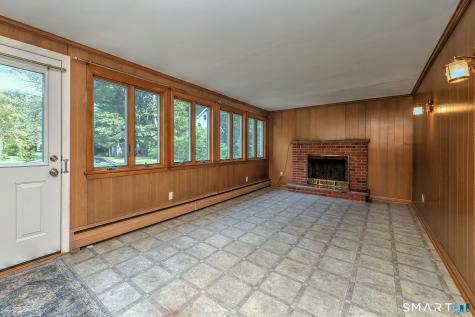 215 North Street Milford CT 06461