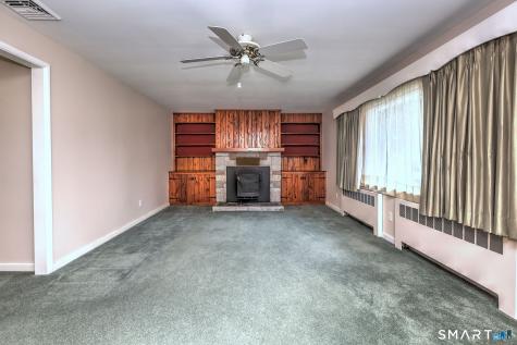 215 North Street Milford CT 06461