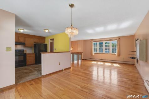 67 Sunnyfield Drive Windsor CT 06095