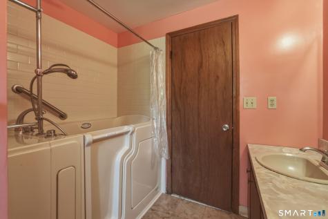 67 Sunnyfield Drive Windsor CT 06095