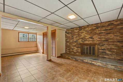 67 Sunnyfield Drive Windsor CT 06095