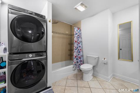1710 Stratfield Road Fairfield CT 06825