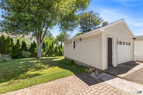 1710 Stratfield Road Fairfield CT 06825