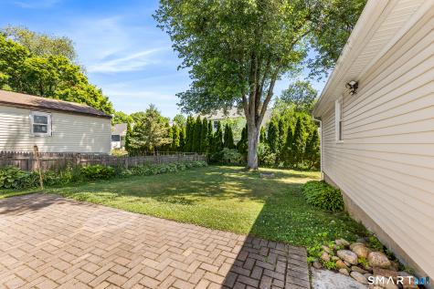 1710 Stratfield Road Fairfield CT 06825