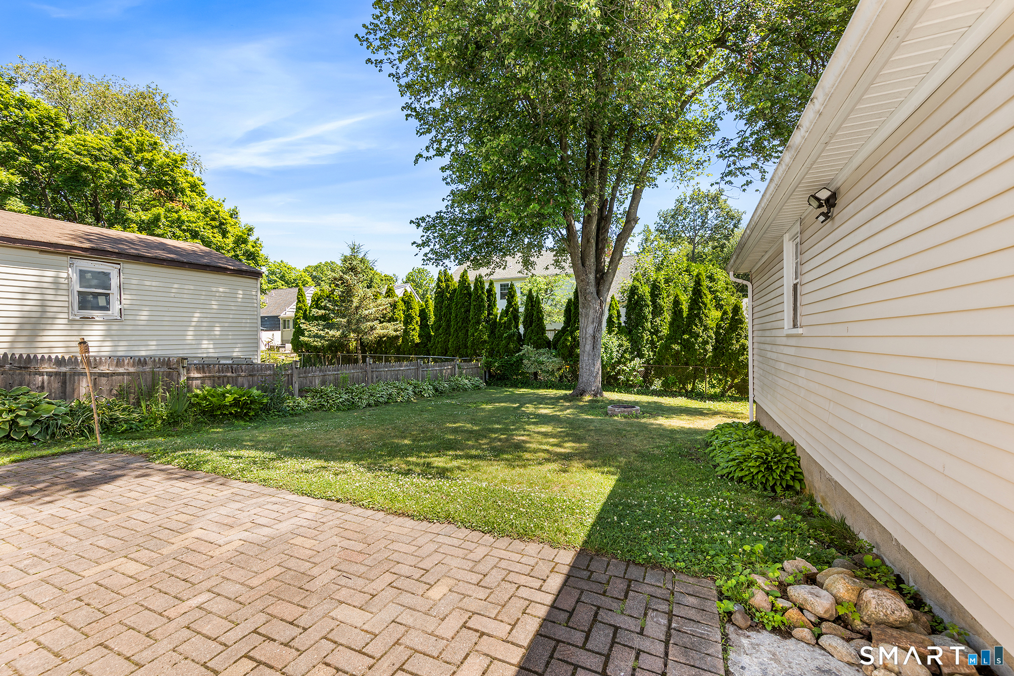 1710 Stratfield Road Fairfield CT 06825