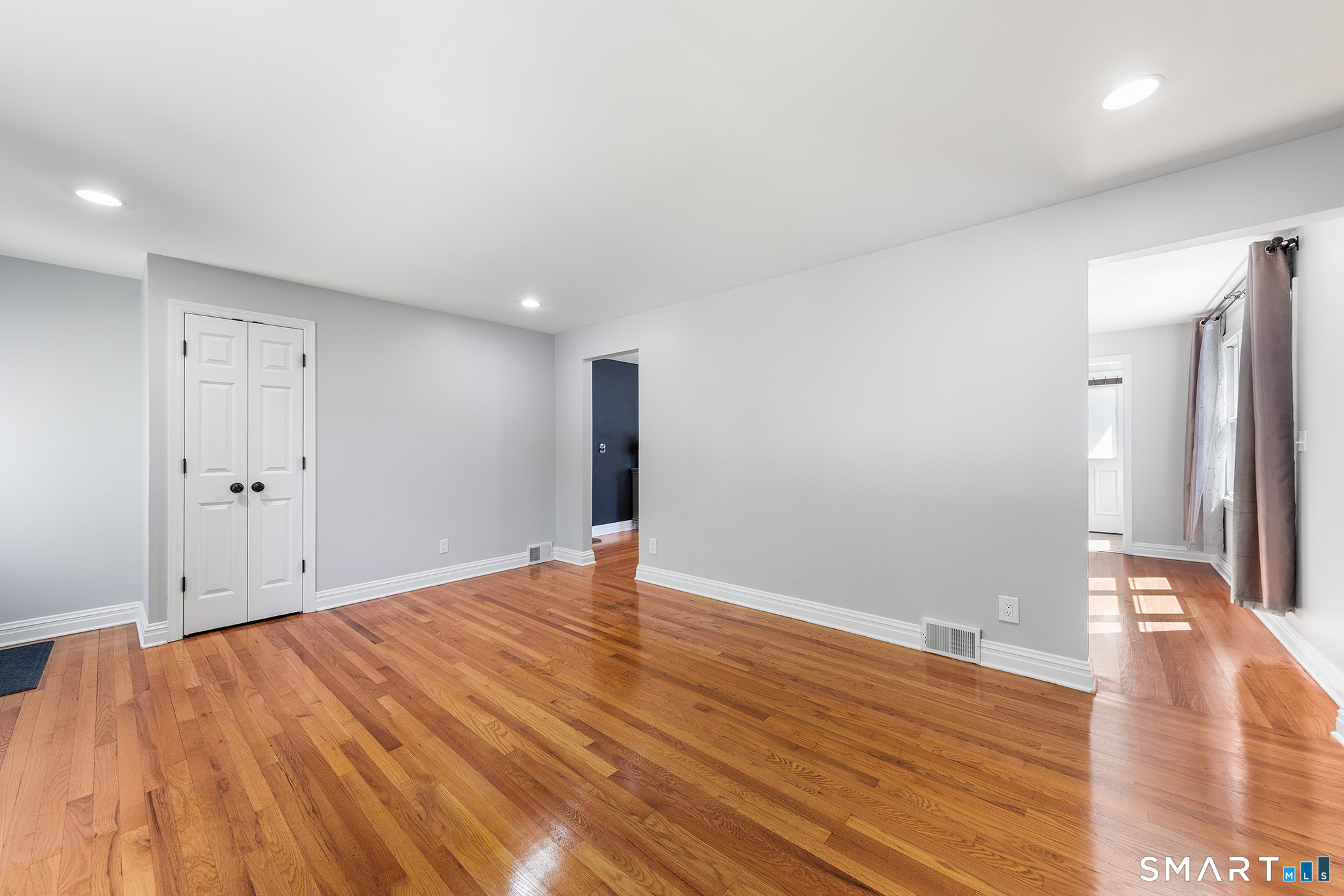 1710 Stratfield Road Fairfield CT 06825