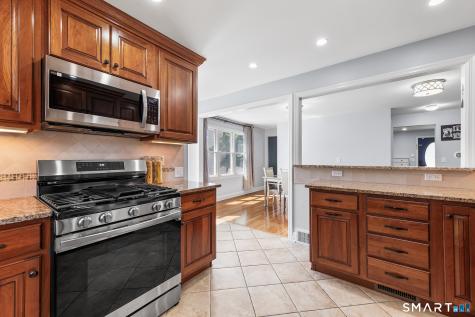 1710 Stratfield Road Fairfield CT 06825