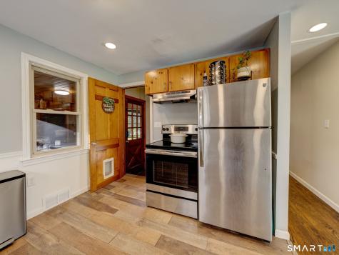 67 Mayflower Road Windsor CT 06095