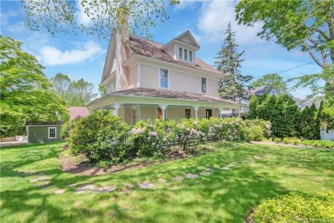 128 Sasco Hill Road Fairfield CT 06824