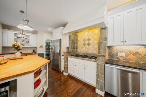 19 Christopher Lane Norwalk CT 06851