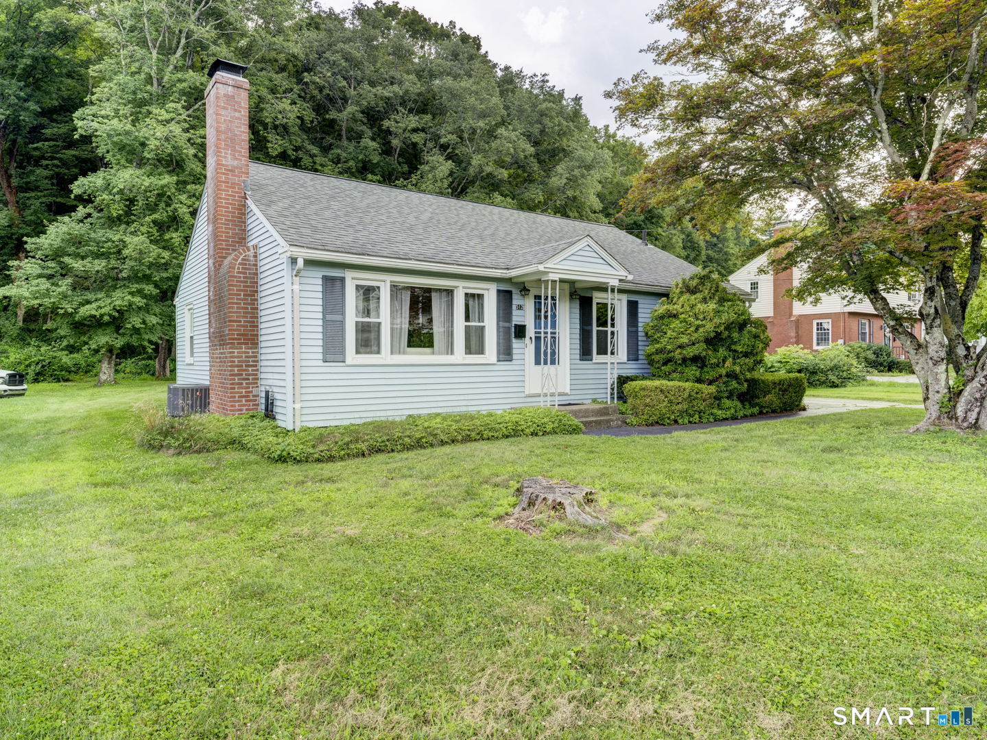 512 Pleasant Street Windham CT 06226