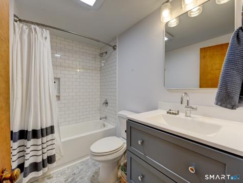 512 Pleasant Street Windham CT 06226