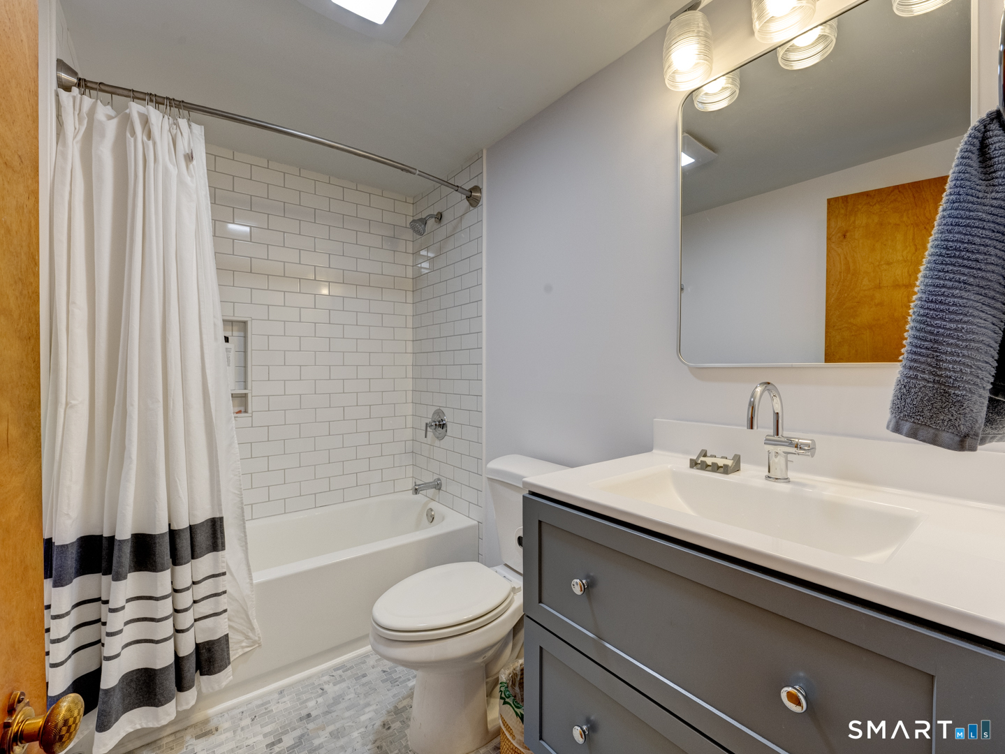 512 Pleasant Street Windham CT 06226