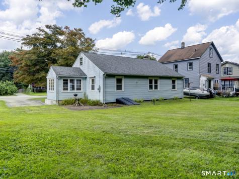 512 Pleasant Street Windham CT 06226