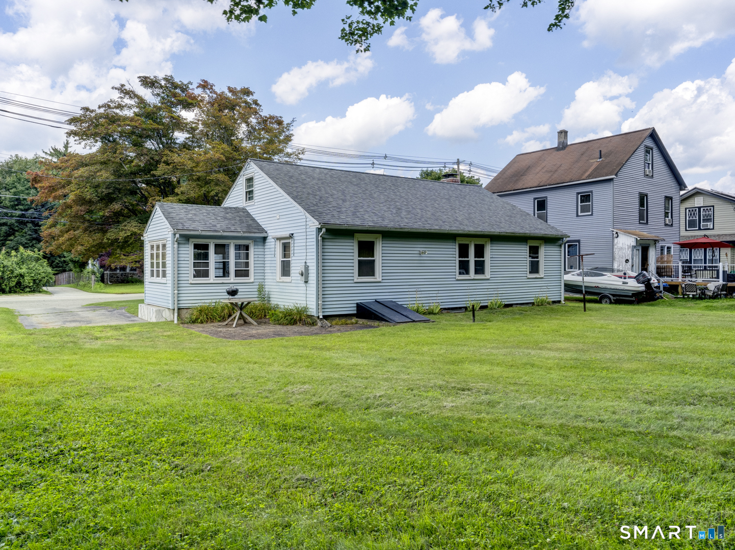 512 Pleasant Street Windham CT 06226