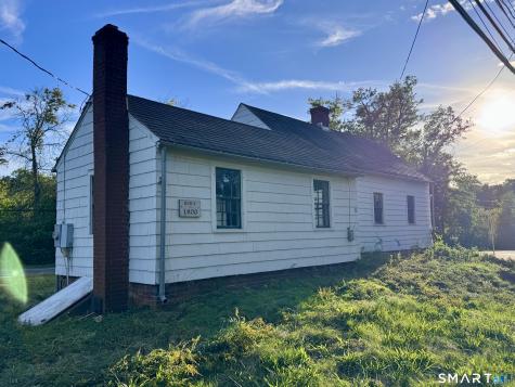 72 North Road East Windsor CT 06088