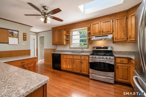 346 Woodstock Avenue Stratford CT 06614