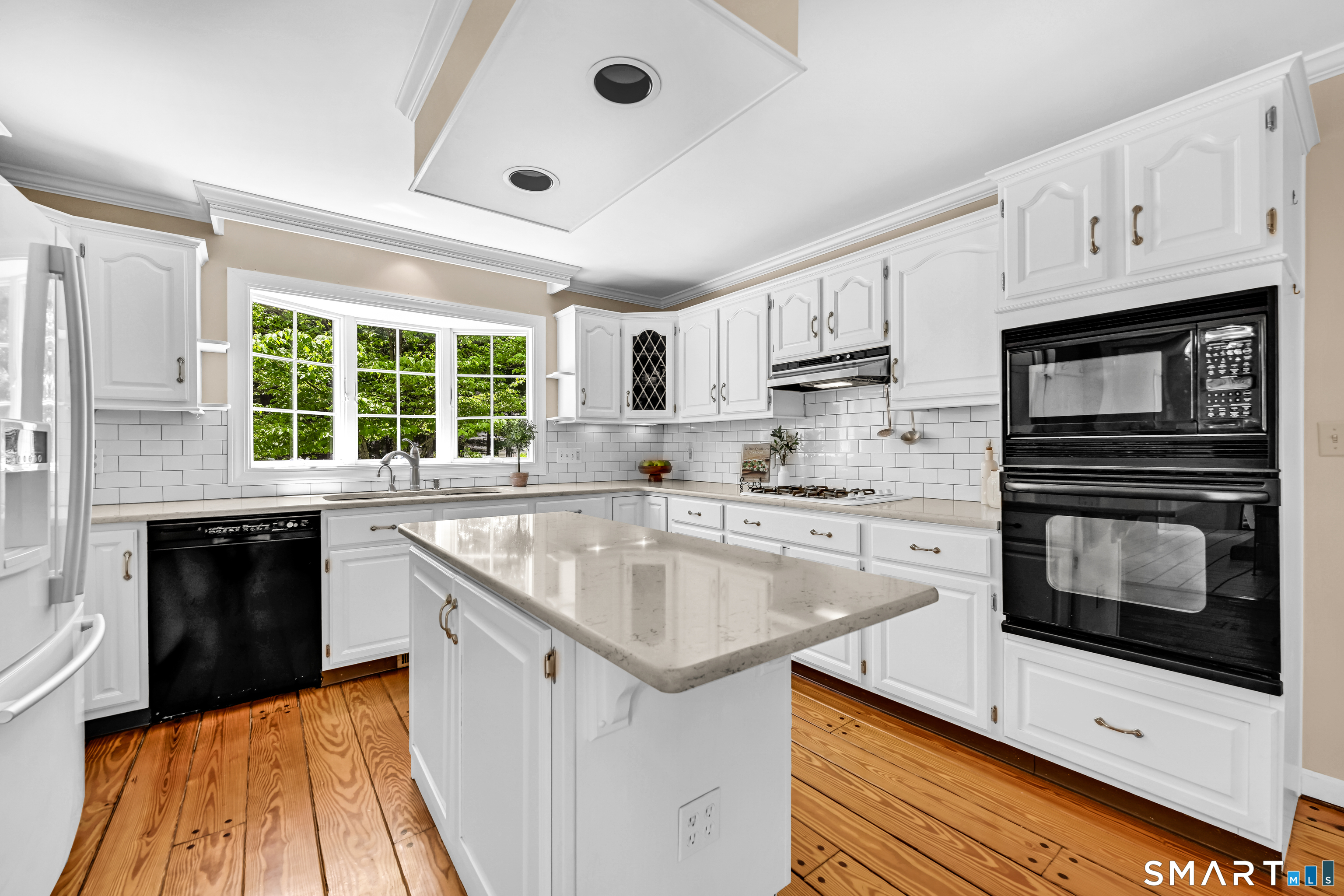 3 Glenmore Drive Farmington CT 06032