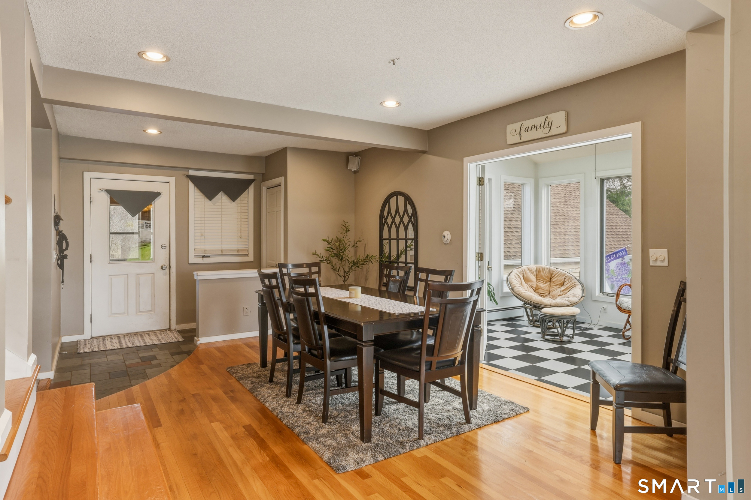 21 Weymouth Road Enfield CT 06082