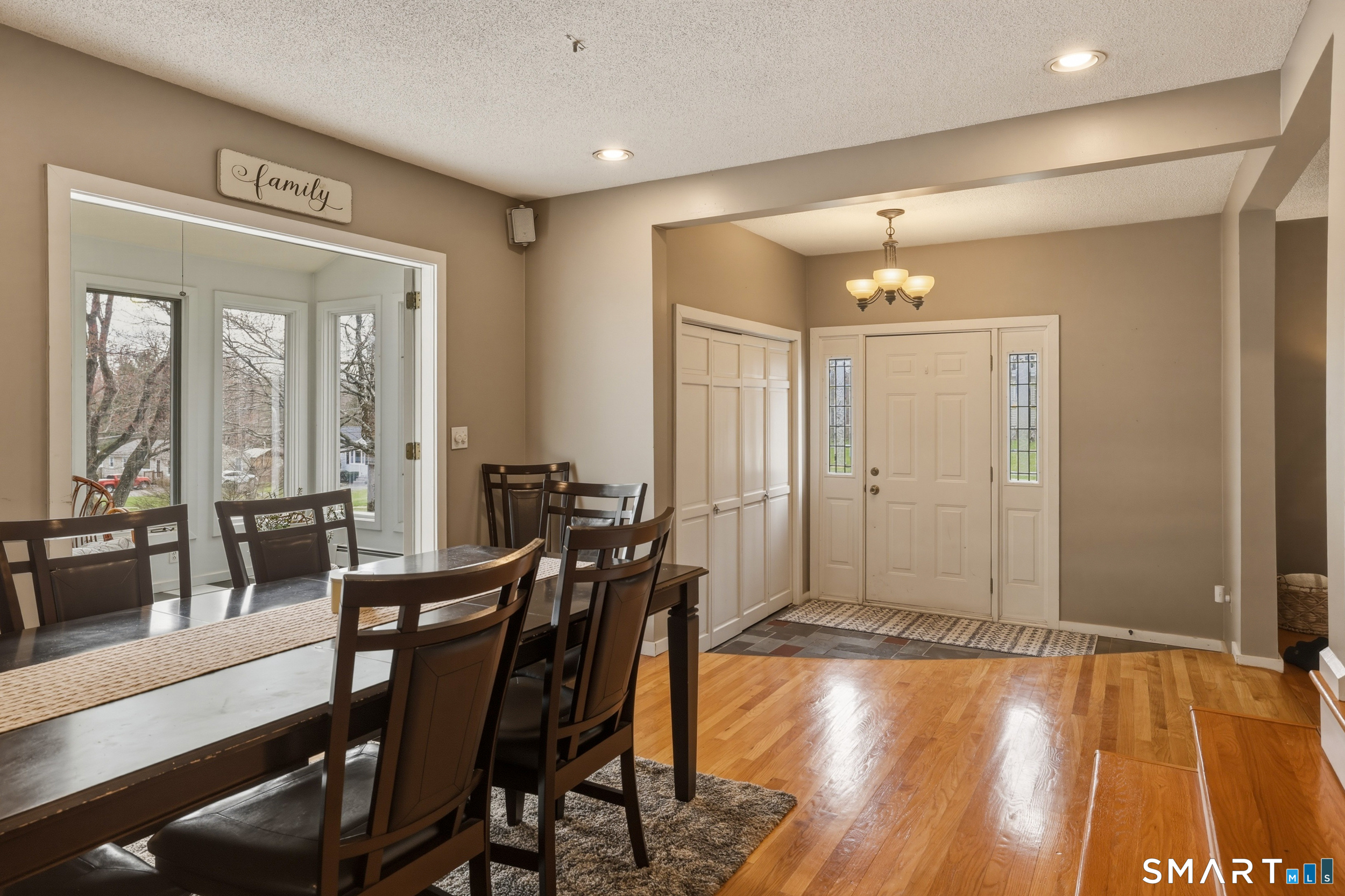 21 Weymouth Road Enfield CT 06082