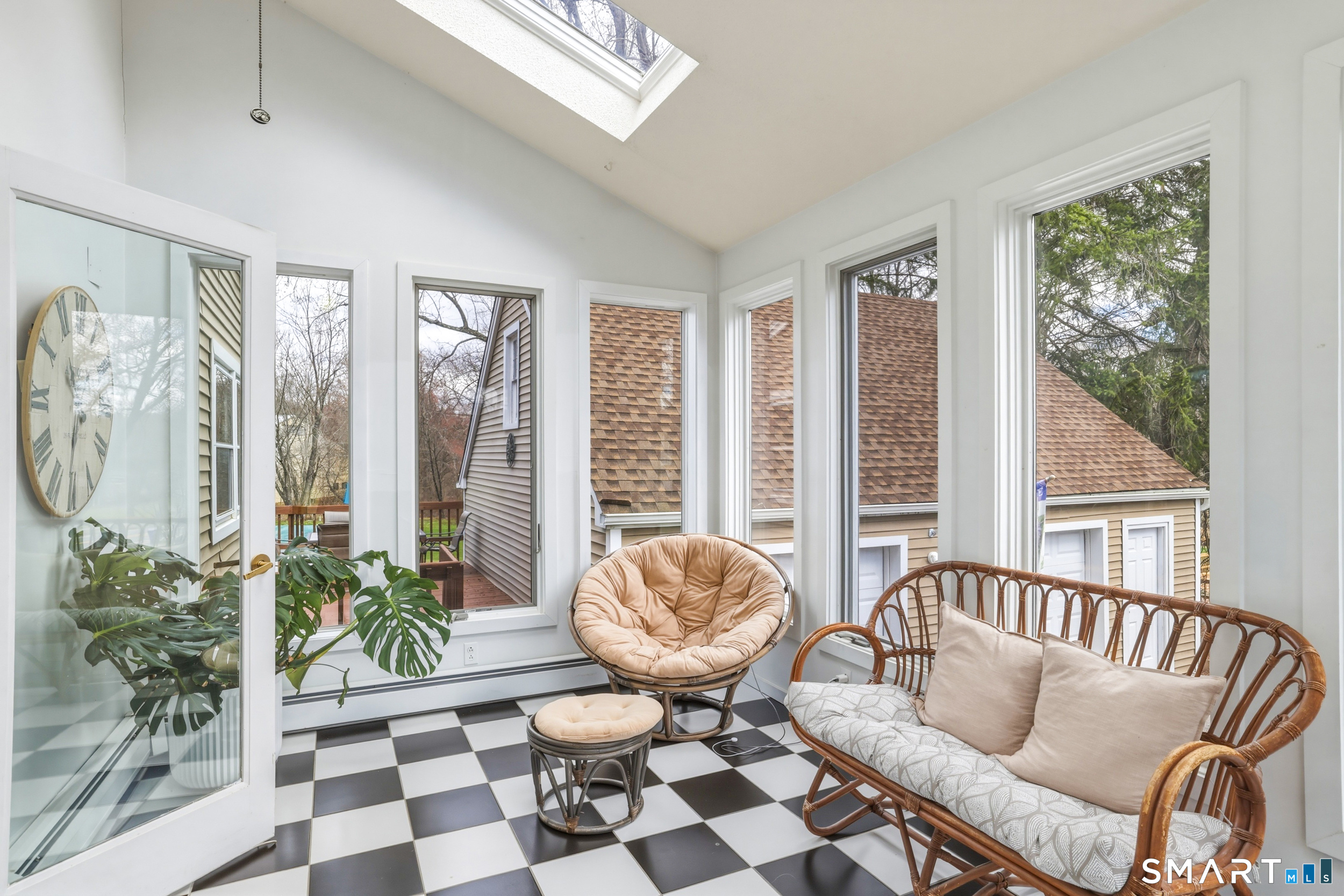 21 Weymouth Road Enfield CT 06082