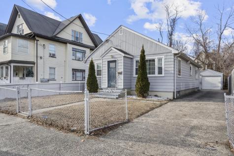 167 Sherwood Avenue Bridgeport CT 06605