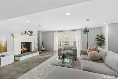 7 Homeward Lane Weston CT 06883