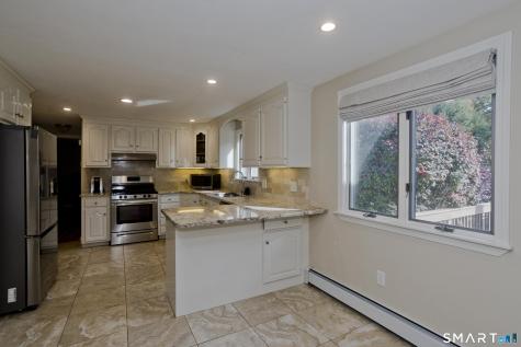 4 Hummingbird Lane Enfield CT 06082