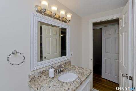 4 Hummingbird Lane Enfield CT 06082