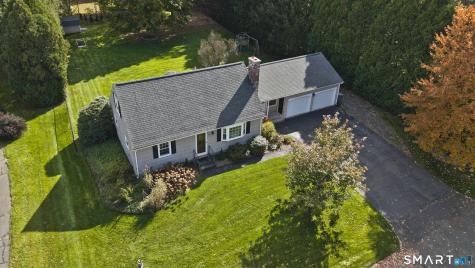 4 Hummingbird Lane Enfield CT 06082