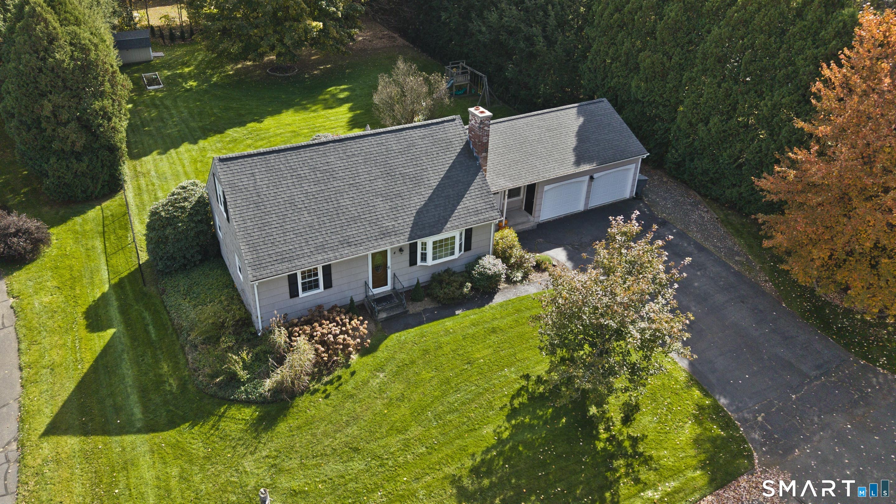 4 Hummingbird Lane Enfield CT 06082