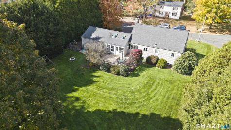 4 Hummingbird Lane Enfield CT 06082