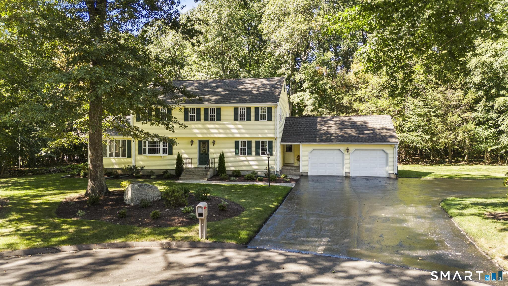 25 Wagon Hill Lane Avon CT 06001