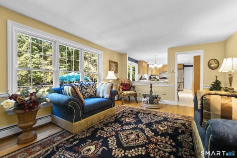 25 Wagon Hill Lane Avon CT 06001