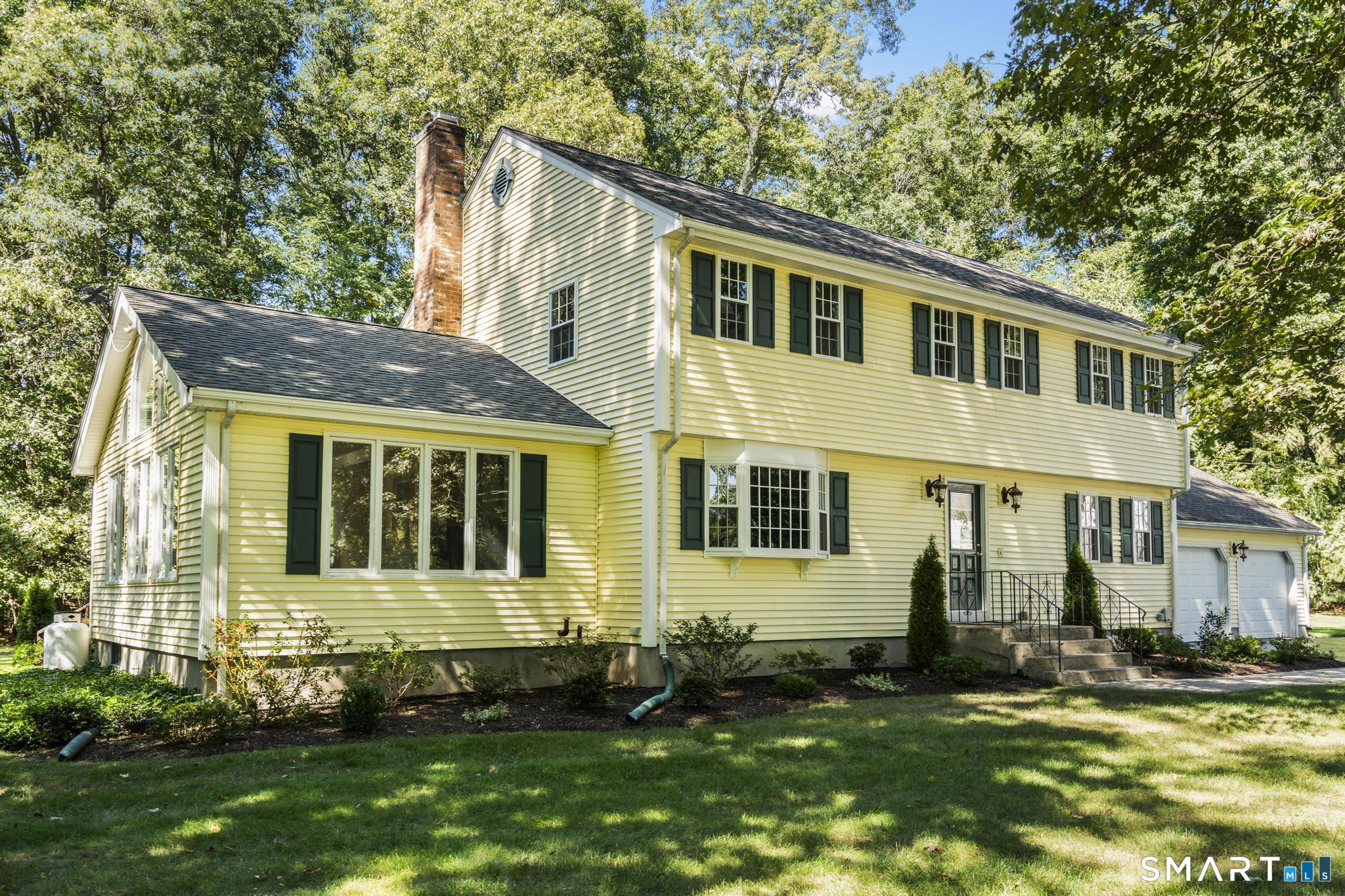 25 Wagon Hill Lane Avon CT 06001
