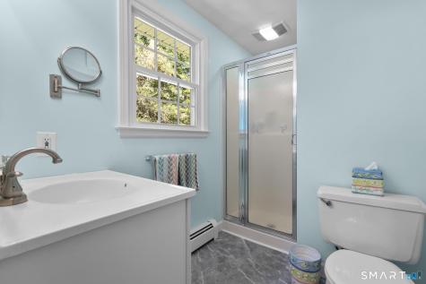 25 Wagon Hill Lane Avon CT 06001