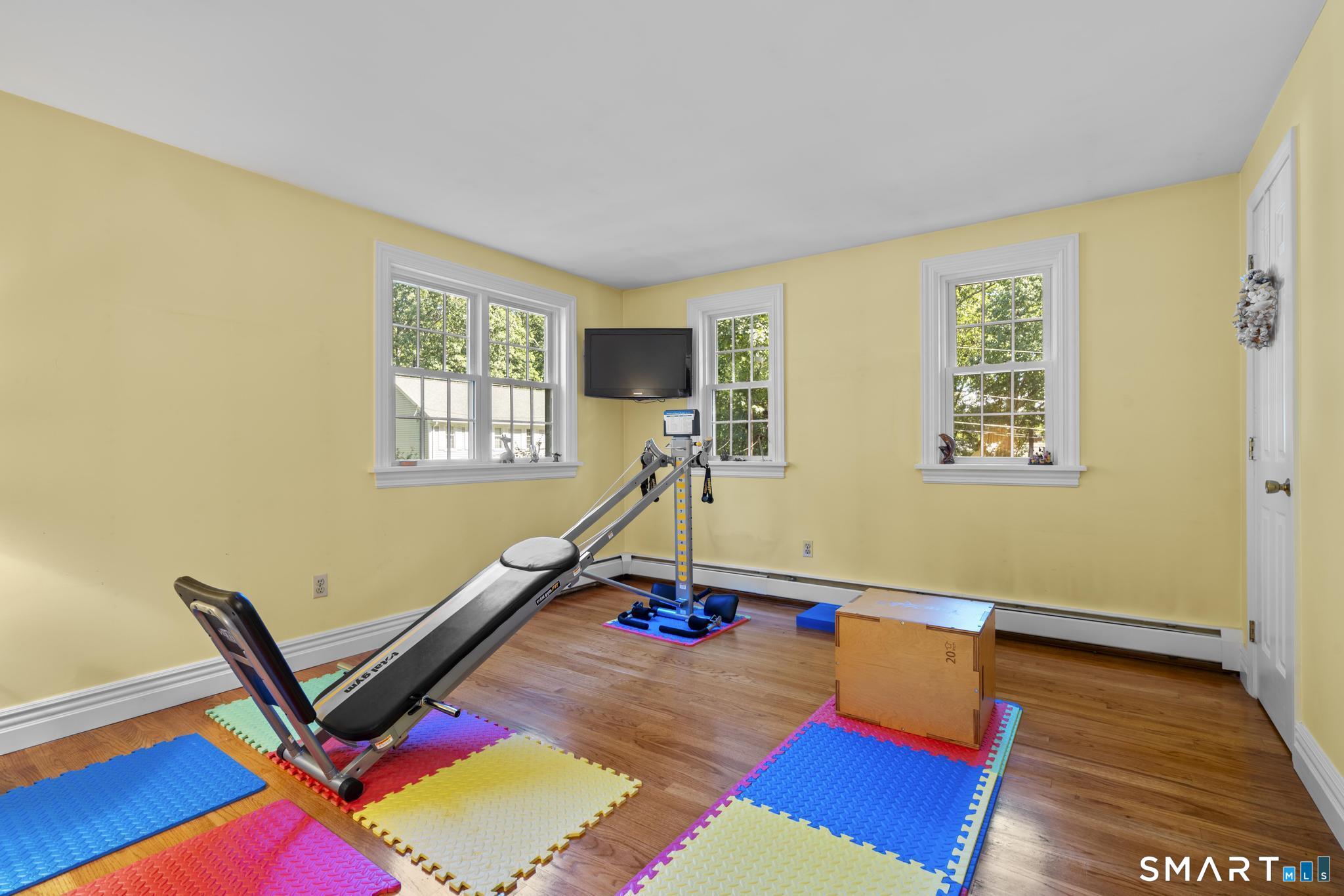 25 Wagon Hill Lane Avon CT 06001