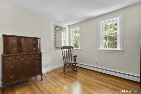25 Wagon Hill Lane Avon CT 06001