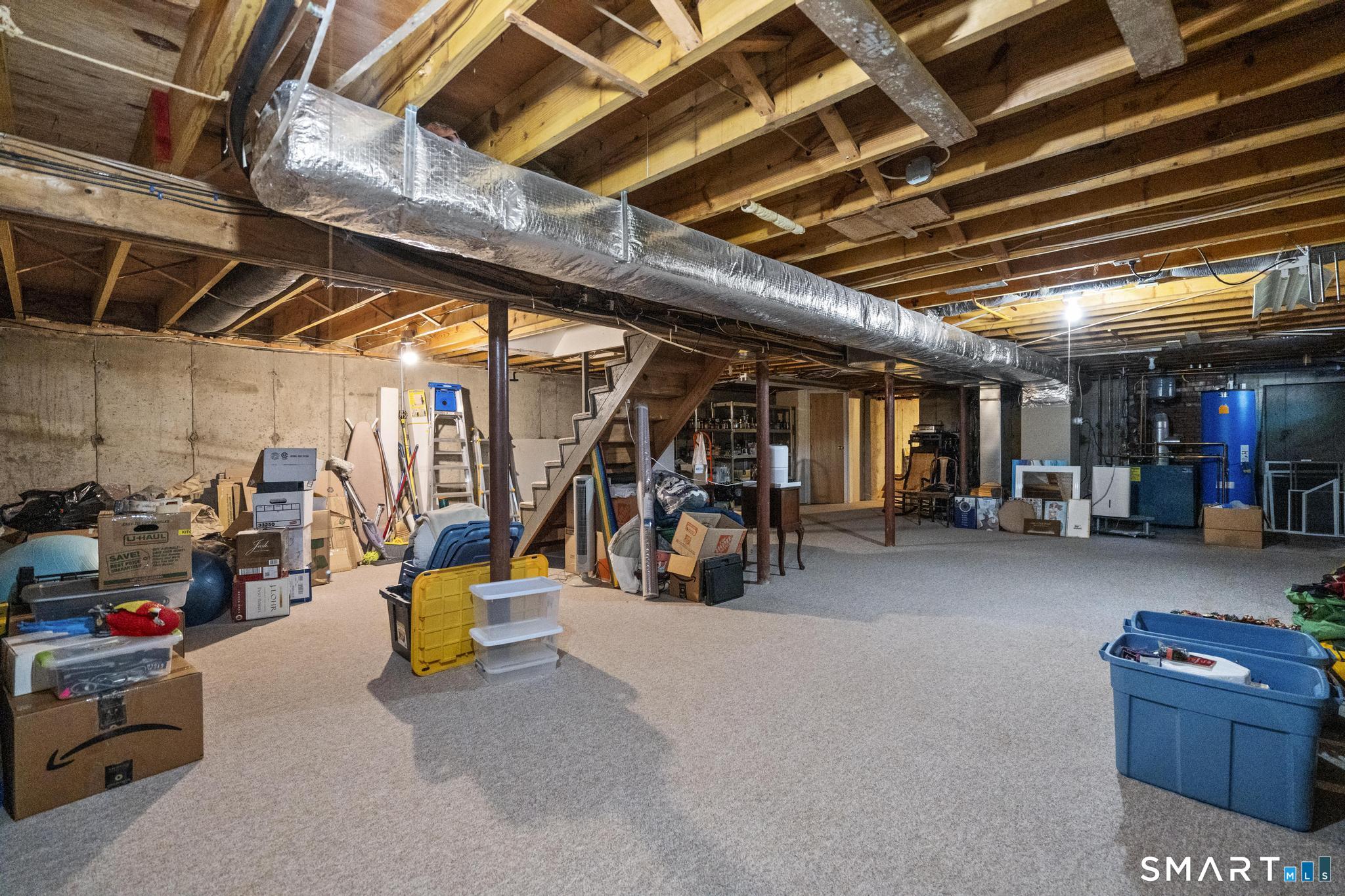 25 Wagon Hill Lane Avon CT 06001