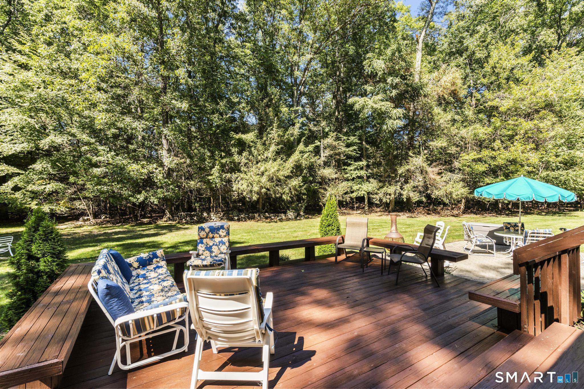 25 Wagon Hill Lane Avon CT 06001