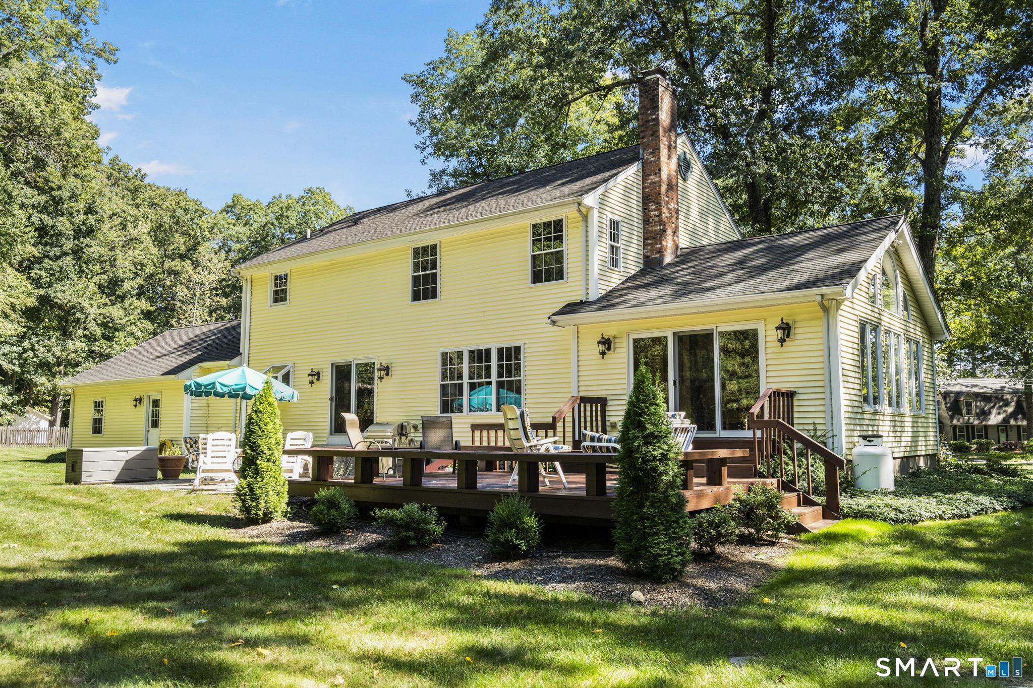 25 Wagon Hill Lane Avon CT 06001