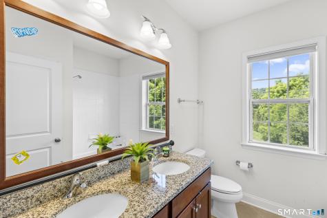 10 Reid Lane Bethel CT 06801