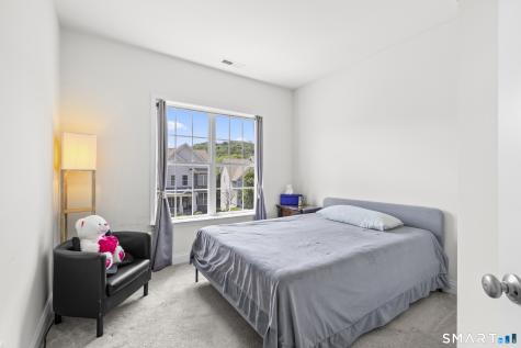 10 Reid Lane Bethel CT 06801