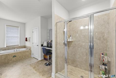 10 Reid Lane Bethel CT 06801