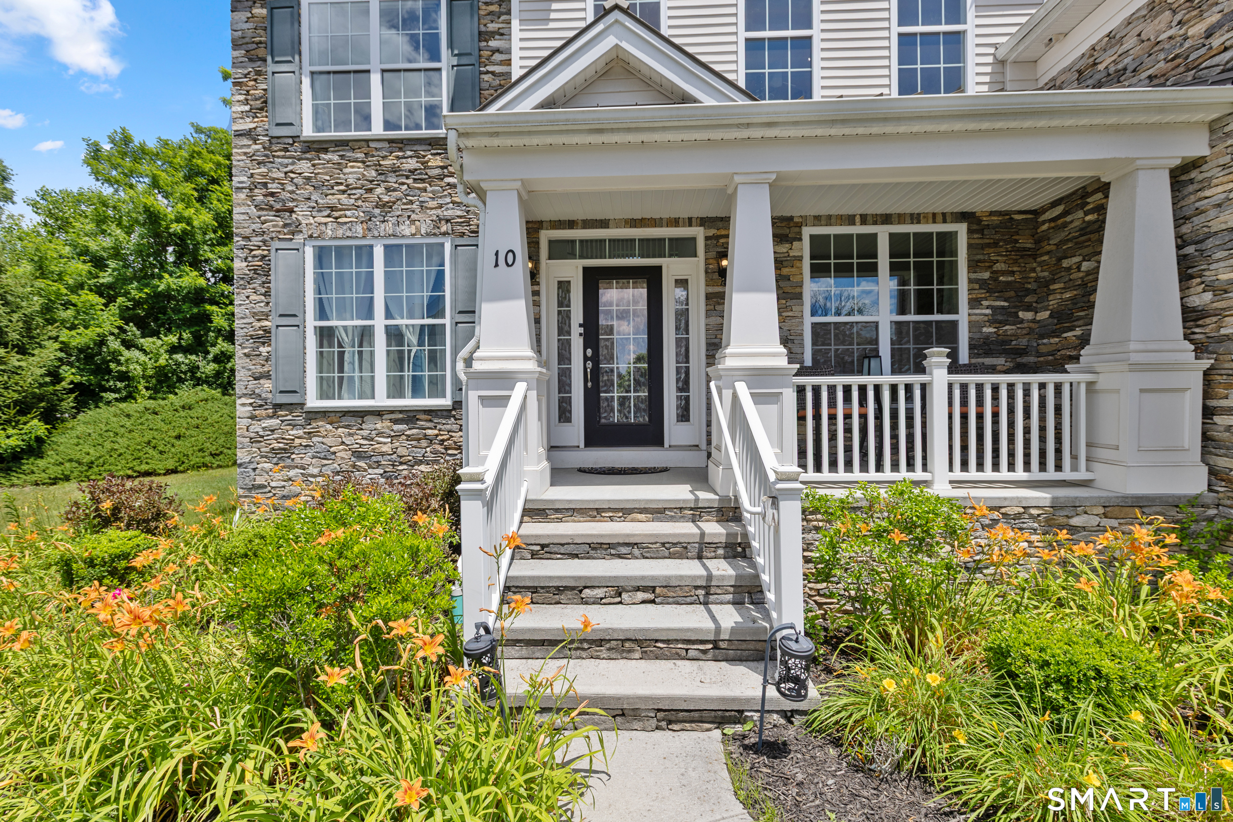 10 Reid Lane Bethel CT 06801