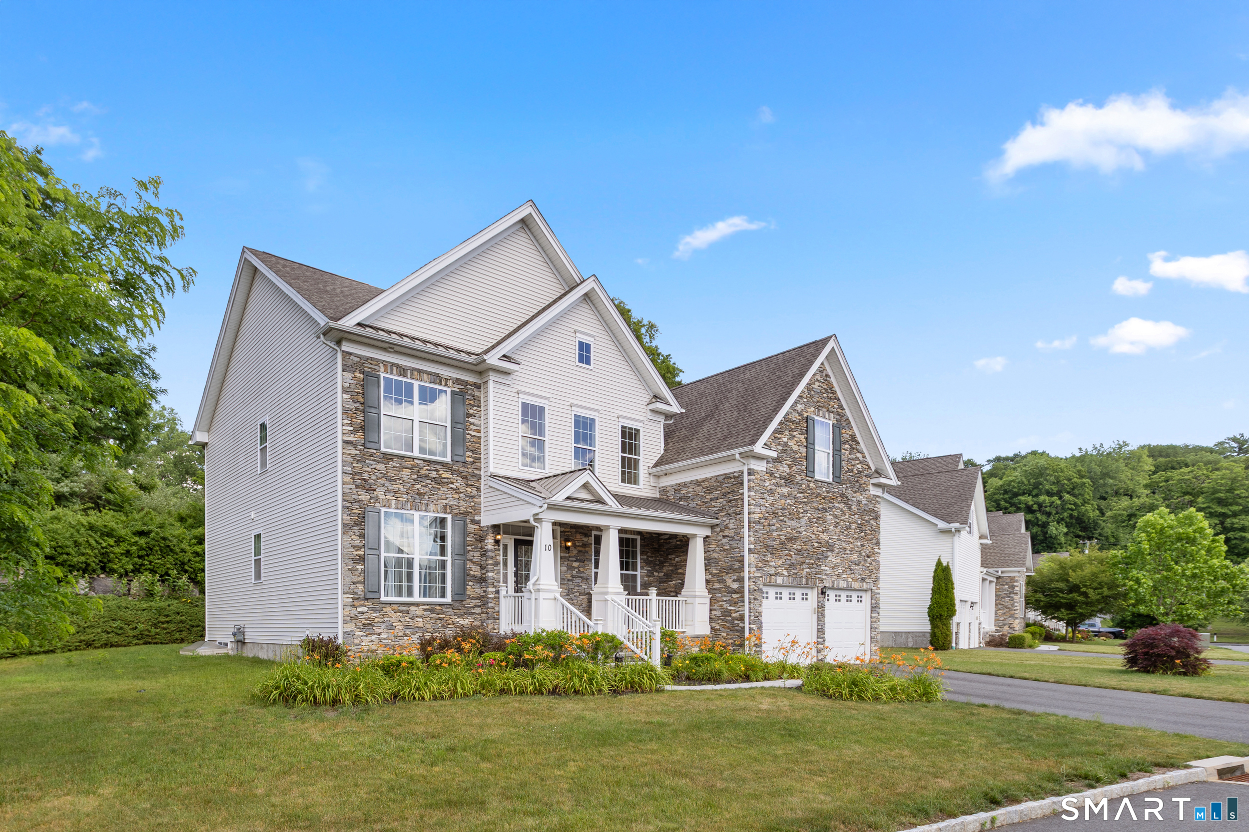 10 Reid Lane Bethel CT 06801