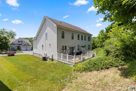10 Reid Lane Bethel CT 06801