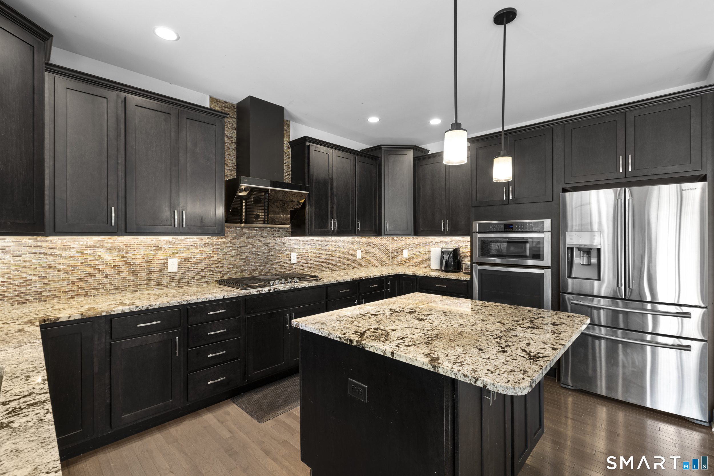 10 Reid Lane Bethel CT 06801